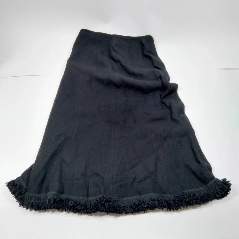CHANEL Black Textured Wool-Blend Long Skirt 36 - Picture 3 of 8